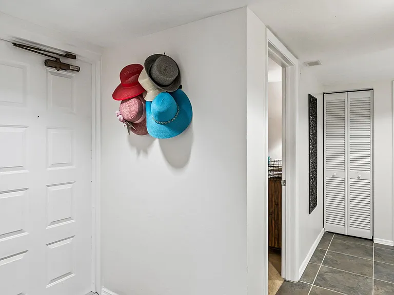 3350 N Key Dr — Photo 6