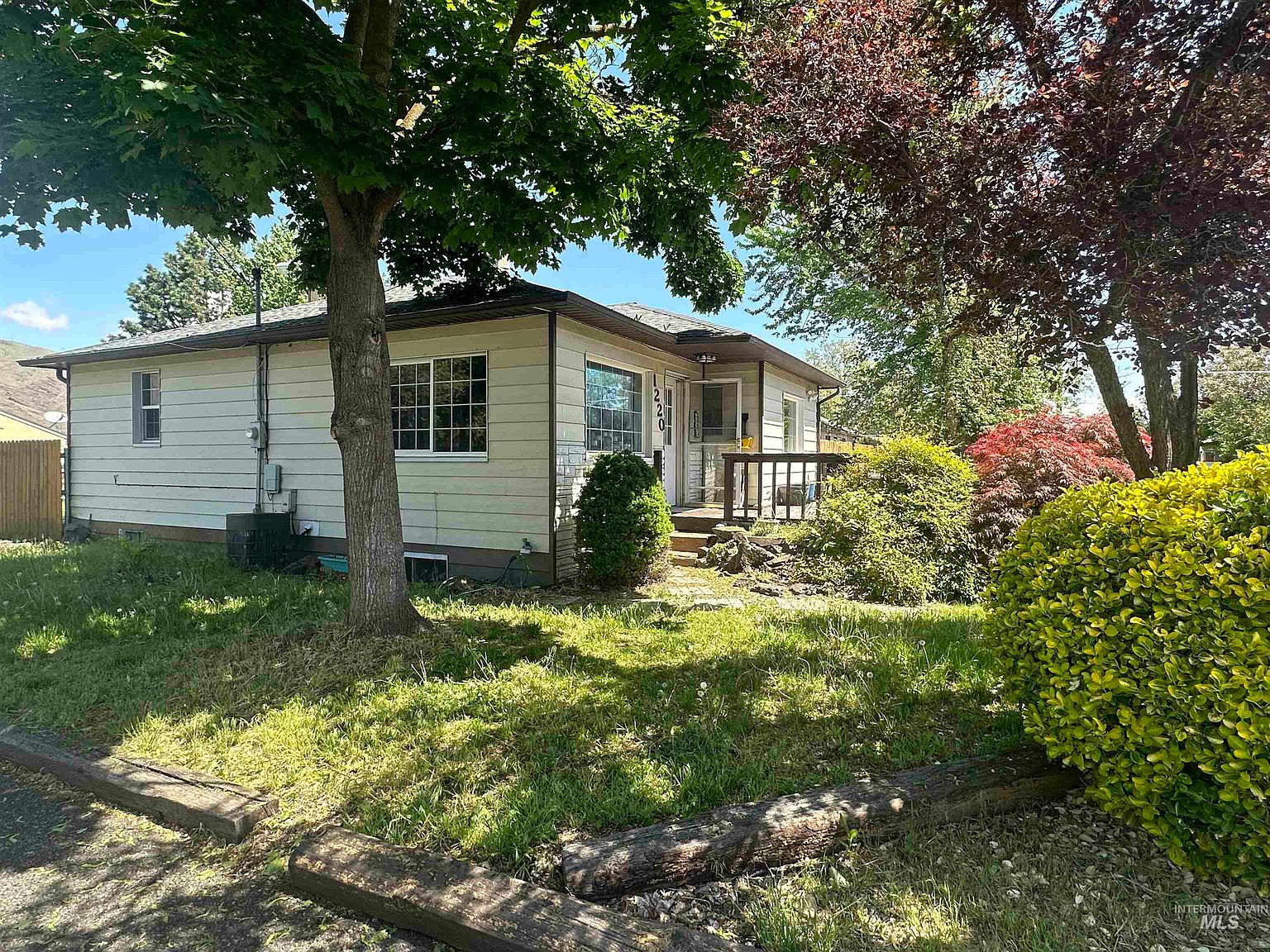 1220 Poplar St, Clarkston, WA 99403 Zillow