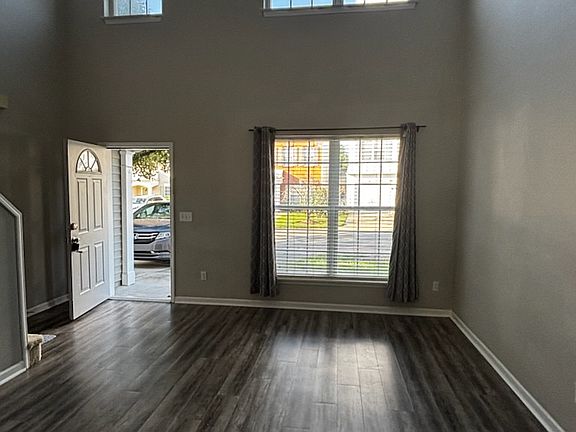 5th image of 103 Chinabrook Ct