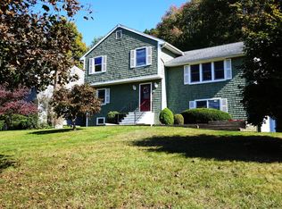 21 Woodside Dr, Unionville, CT 06085