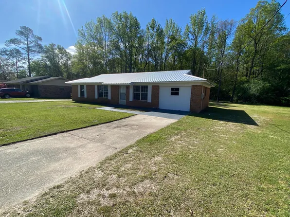 115 Short St, Atmore, AL 36502