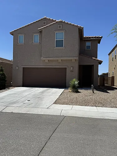 918 E Prairie Field Ln Photo 1
