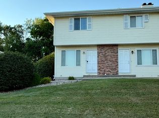 1508 Hancock Dr APT 1, Normal, IL 61761