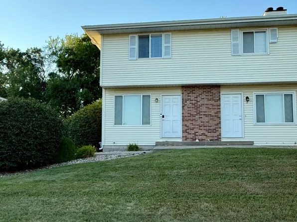 1508 Hancock Dr APT 1, Normal, IL 61761