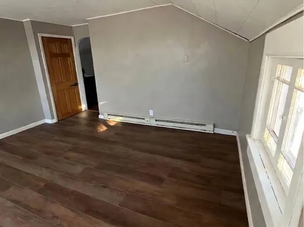 510.5 Walnut St, Neenah, WI 54956