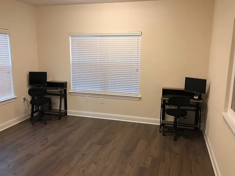 Cason Ridge Apartments — Photo 15