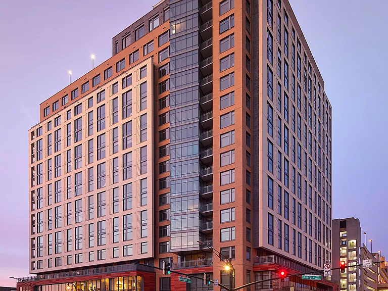 Solaire 8250 Georgia — Photo 2