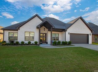 7730 S Shoreline Blvd, Benton, AR 72019