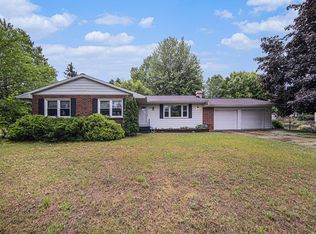 6109 Young Rd, Jackson, MI 49201