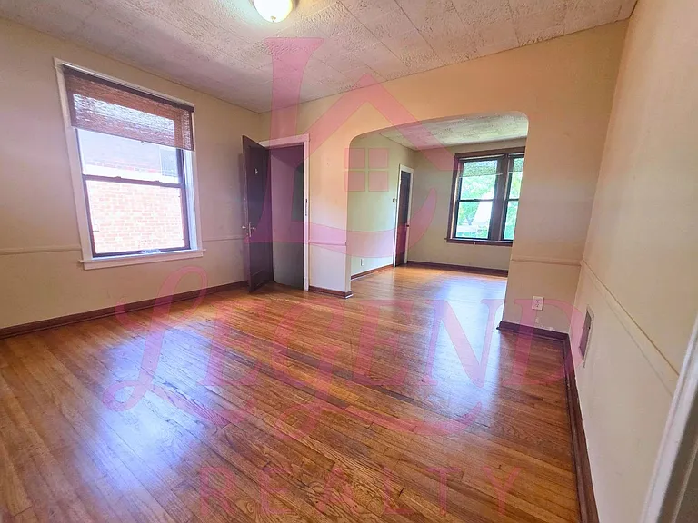 4942 Tholozan Ave — Photo 4