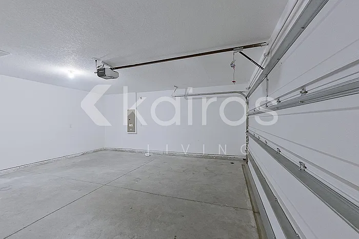 10117 Elgin Blvd — Photo 16