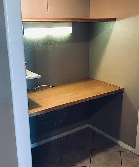 Built in computer Work station