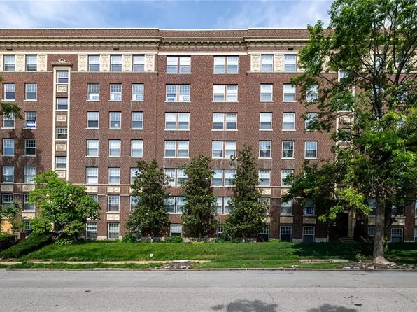 329 Belt Ave APT 401, Saint Louis, MO 63112