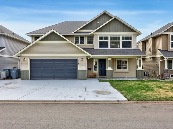 2647 Rosewood Ave, Kamloops, BC V2B 0C4