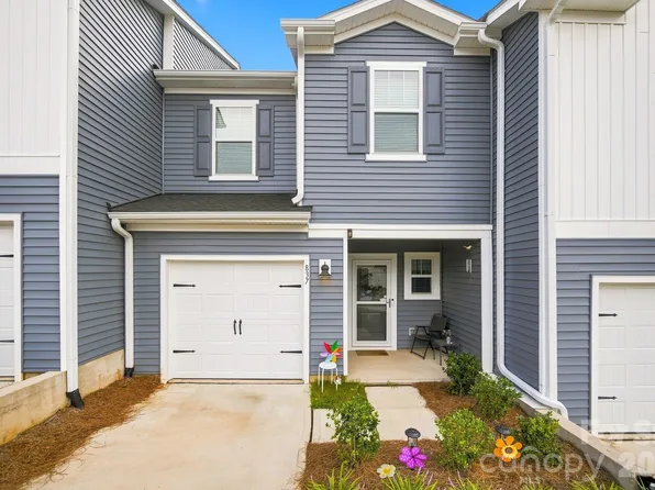 837 Gerard Bay Dr, Fort Mill, SC 29715