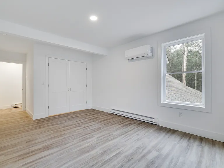 127 Evergreen Ln — Photo 35