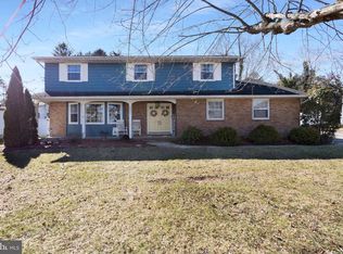 2073 Cottonwood Dr, Vineland, NJ 08361