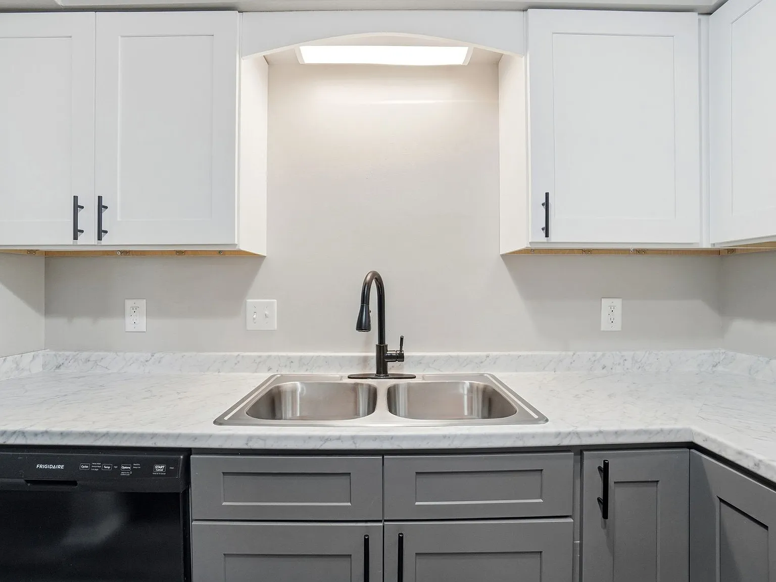 Northcrest Garden Apartments — Photo 2