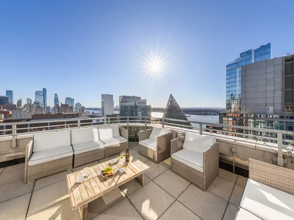 555 West 59th Street image 5 of 14