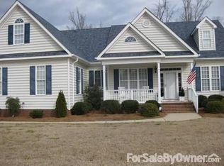 2322 Morning Mist Ct, Nashville, NC 27856