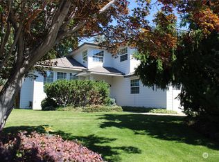 823 Amy Ct, East Wenatchee, WA 98802