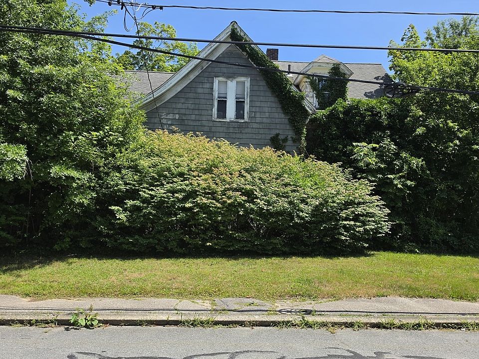 2nd image of 58 Stetson St
