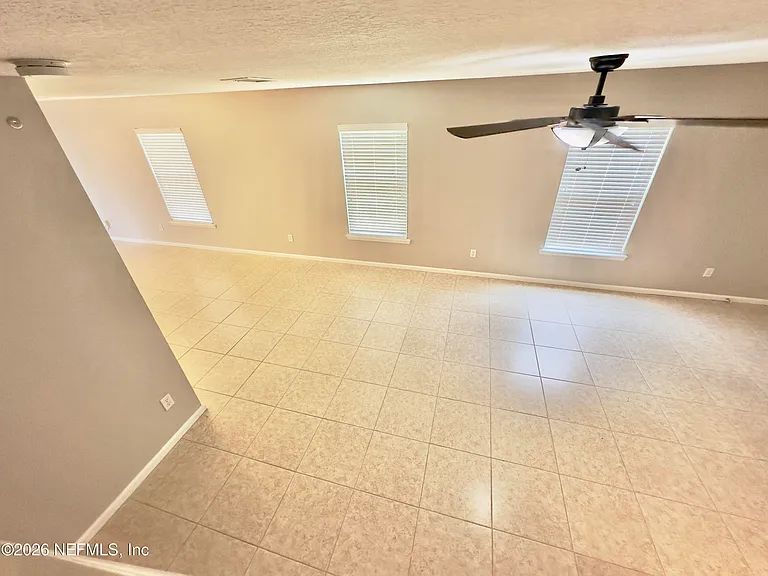 137 Monte Carlo Ct — Photo 27