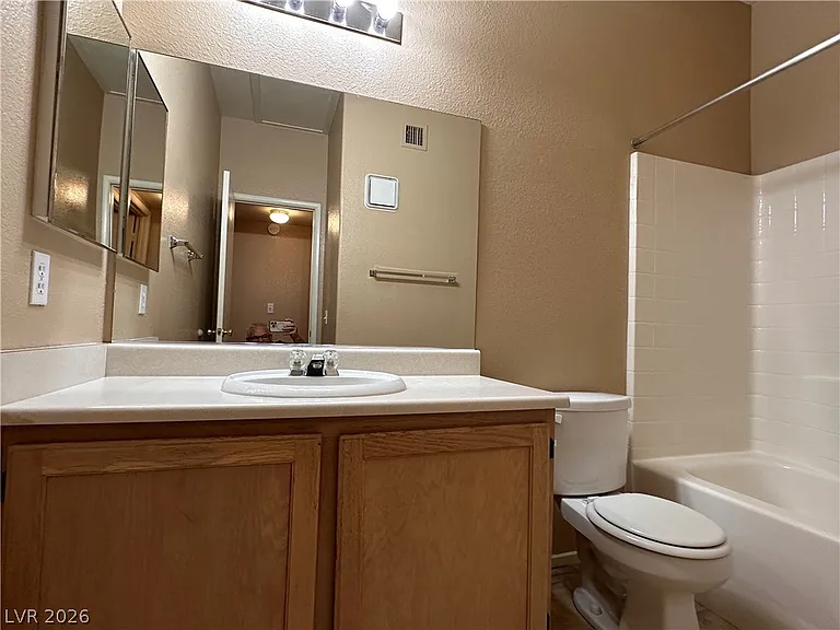5323 Heatherbrook Cir — Photo 18