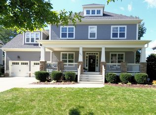 421 Wanderview Ln, Holly Springs, NC 27540