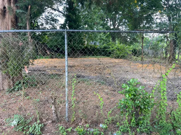 620 Gibson St, Marion, SC 29571