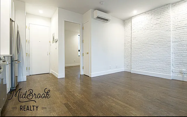 Rented by Midbrook Realty, LLC | media 4