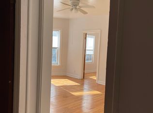 7001 N Sheridan Rd #106, Chicago, IL 60626