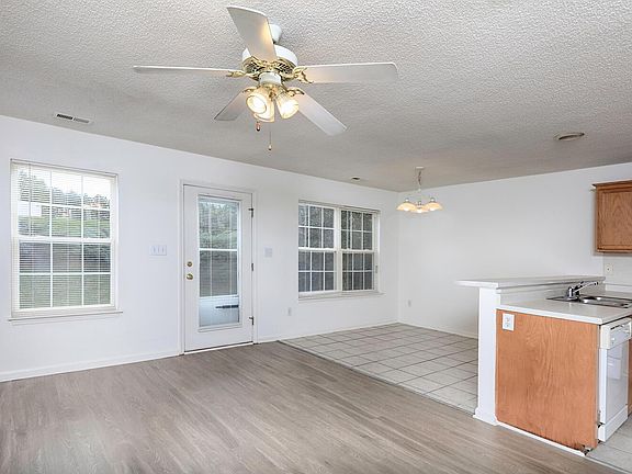 3rd image of 151 Springwood Ln