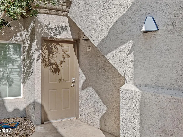 3236 E Chandler Blvd #1042 — Photo 2