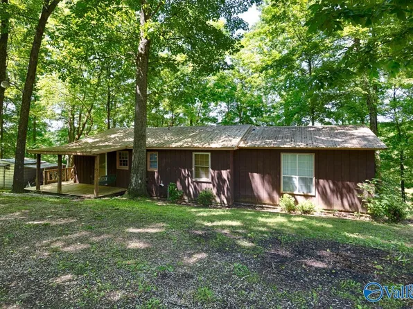 801 County Road 563, Rogersville, AL 35652