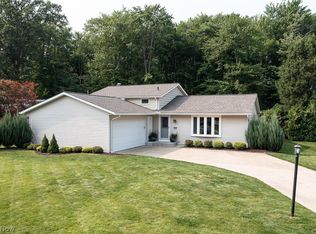 20216 Arlington Dr, Strongsville, OH