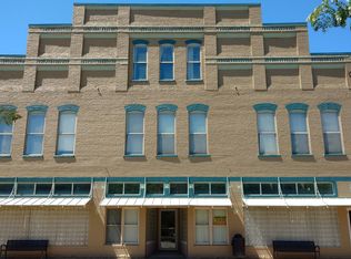 9124 W Smith St, Yorktown, IN 47396