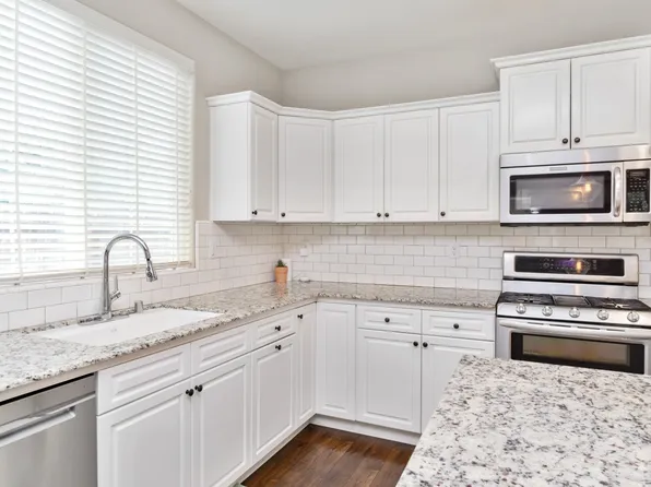 3564 Bellaire Ave, Clovis, CA 93619