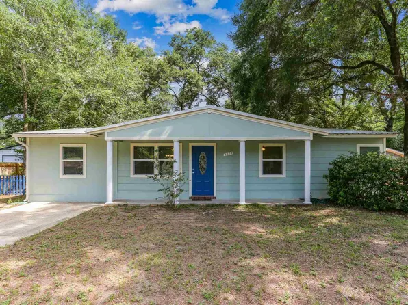 4674 Durham Dr, Pensacola, FL 32526