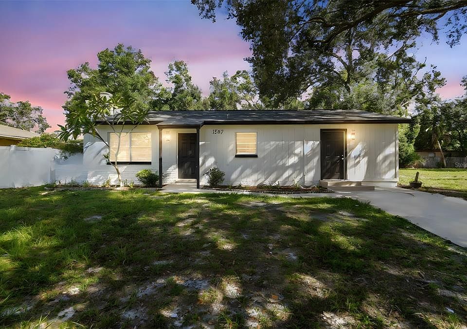 1st image of 1507 W HOLLYWOOD STREET