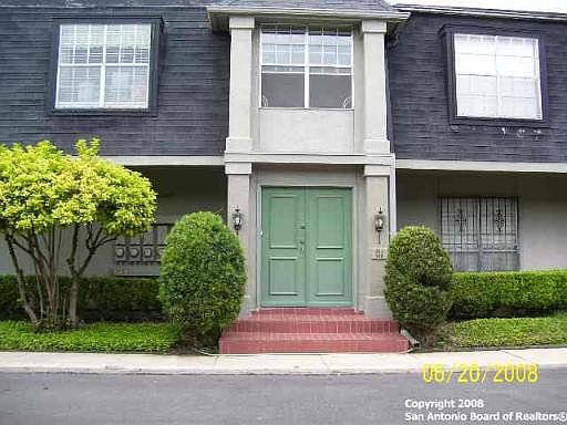 2nd image of 7834 BROADWAY #301