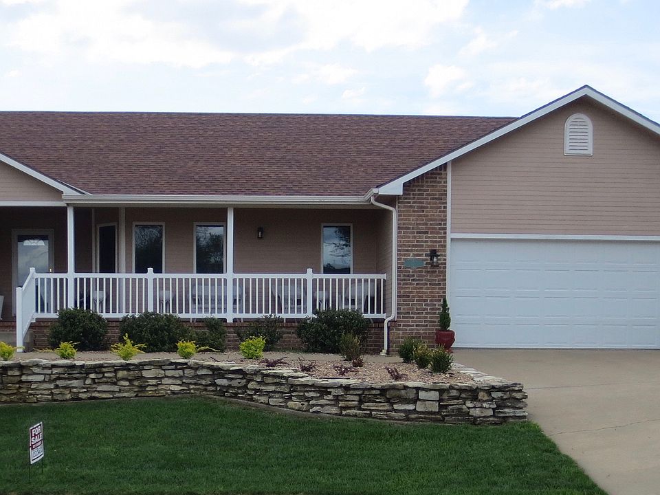1st image of 418 Brice Ct