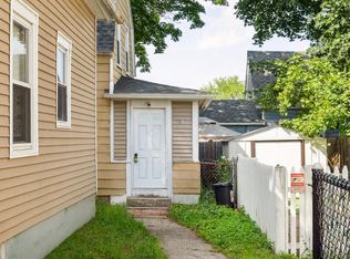 3 1/2 Beacon Ct, Nashua, NH 03064