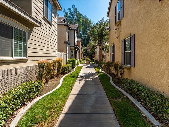 2nd image of 4456 Leonard Ct