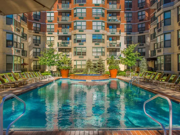 Riverbend at Port Imperial