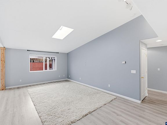 5th image of 1586 Cherrybloom Ct SE
