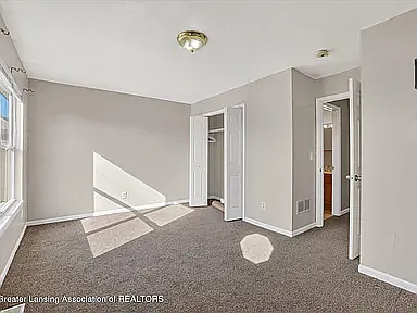 429 Liberty St — Photo 2