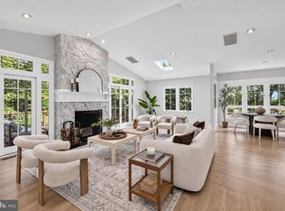 3467 N Venice St, Arlington, VA 22207