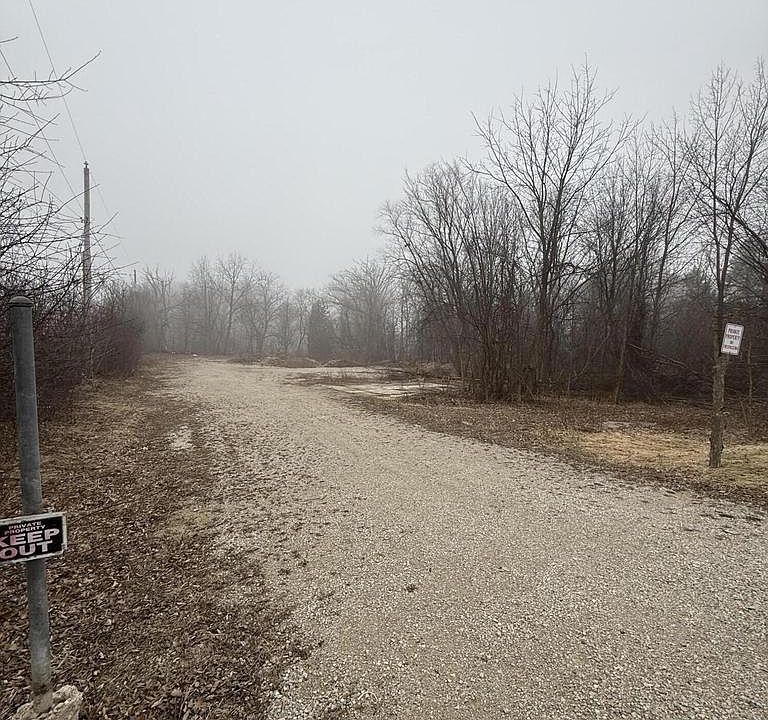 1st image of 3341 W RAWSON AVENUE