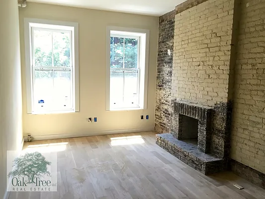 Rented by Oak Tree LLC | media 12